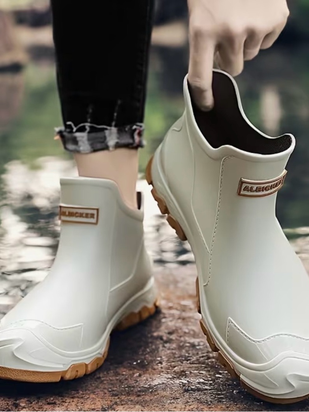 🌧️ Chelsea Ankle Rain Boots - NWOB - UNISEX